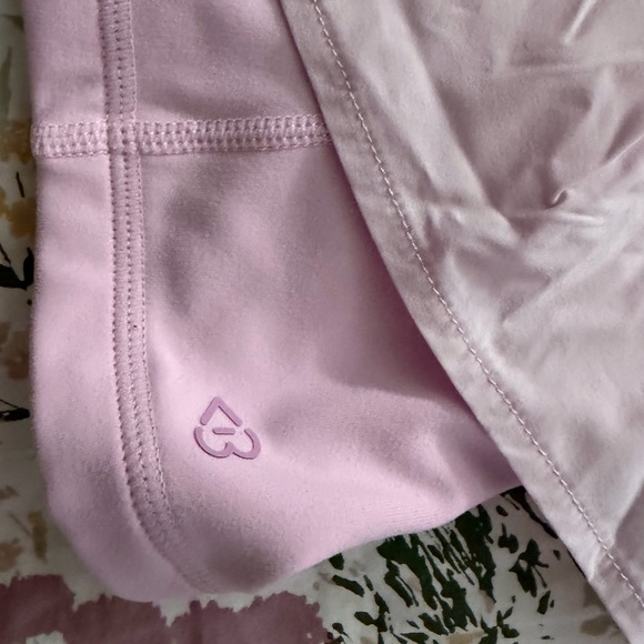 VIRAL Blogilates Pink Ruffle Workout Set - Picture 8 of 11